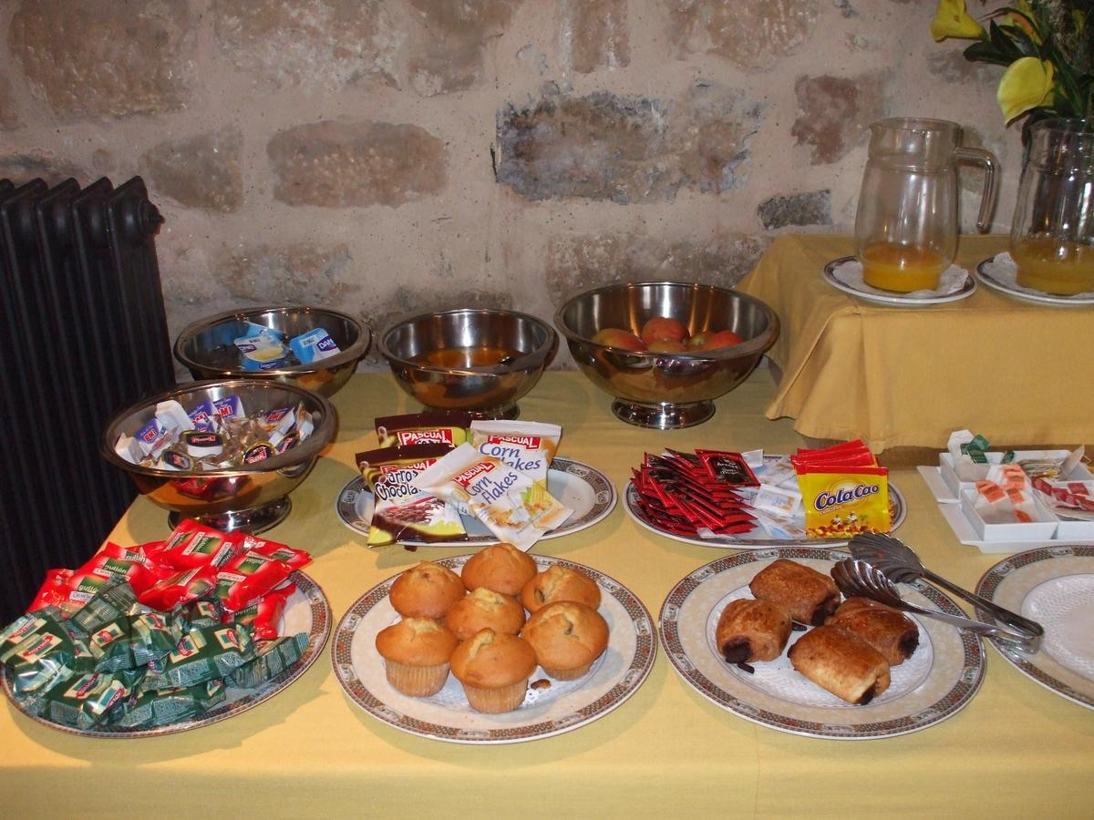 Hotel Posada Santa Maria La Real Aguilar de Campoo Ngoại thất bức ảnh