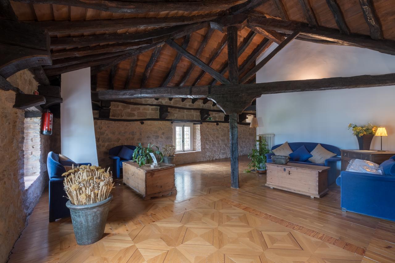 Hotel Posada Santa Maria La Real Aguilar de Campoo Ngoại thất bức ảnh